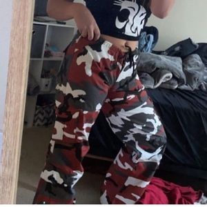 Red back and white camo pants